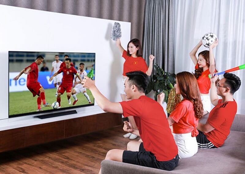 xem bong da voi hoi ban than